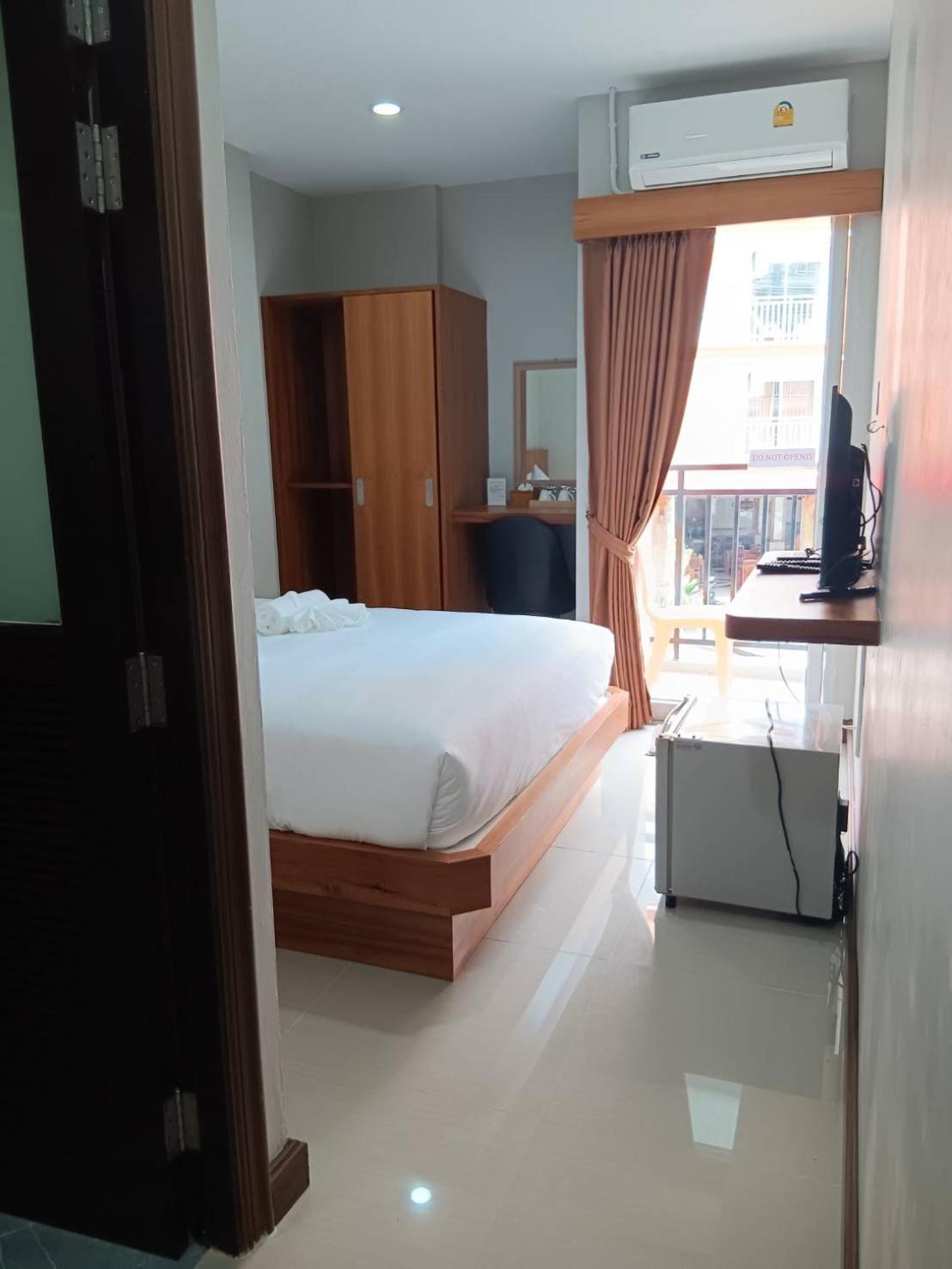 The Brown Boutique Patong Hotel Kültér fotó